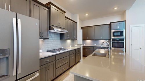 918 Ranch Rd, New Braunfels, TX, 78133 | Card Image