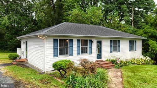 7204 Main St, QUEENSTOWN, MD, 21658-1628 | Card Image