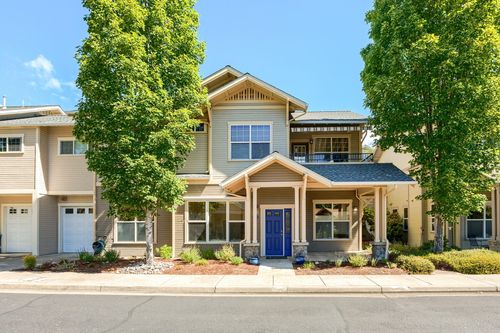 815 Boulder Creek Ln, Ashland, OR, 97520-9112 | Card Image