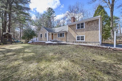42 Troutbrook Rd, Dover, MA, 02030-2144 | Card Image