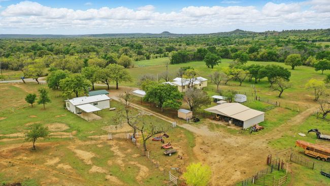 376 Dickson Ln, House other with 3 bedrooms, 2 bathrooms and null parking in Gordon TX | Image 10
