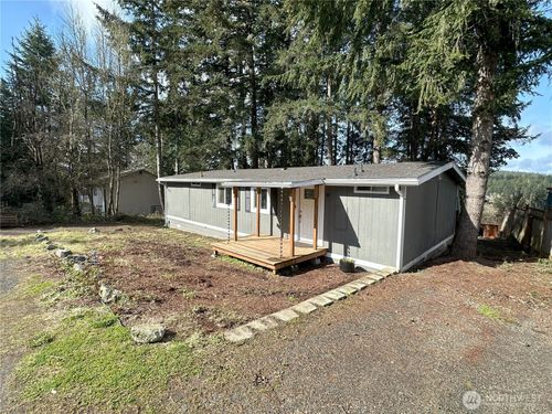 1040 Ne Larson Blvd, Belfair, WA, 98528-9206 | Card Image