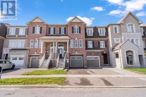 39 Baycliffe Cres, Brampton, ON, L7A3Z3 | Card Image
