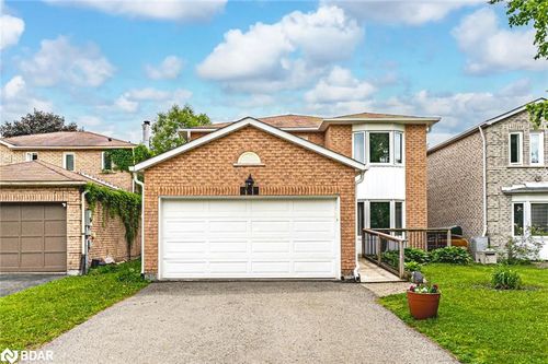 256 Hickling Trail, Barrie, ON, L4M5W7 | Card Image
