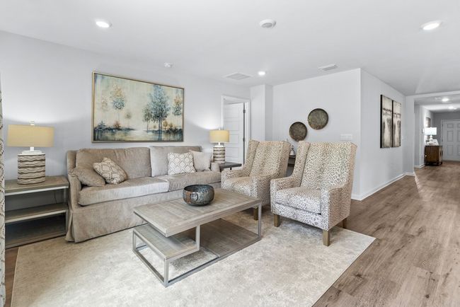 1569 Beverly Ln, House other with 4 bedrooms, 2 bathrooms and 2 parking in Hahira GA | Image 8