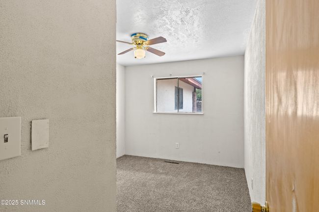 3105 Crestview-MLS-Camera-Guy-18 | Image 21