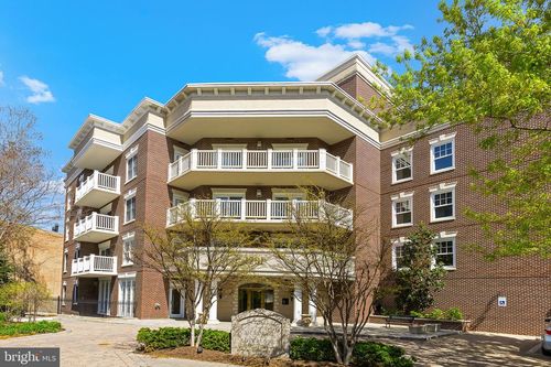 apt-205-1201 N Nash St, ARLINGTON, VA, 22209-3672 | Card Image