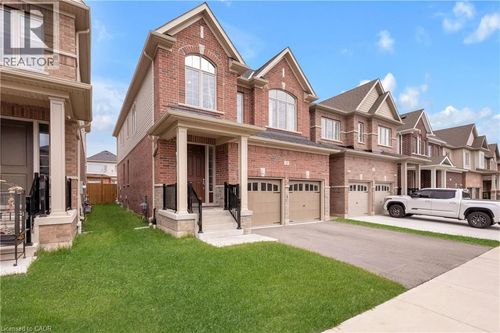 55 Georgina Street, Kitchener, ON, N2R0S6 | Card Image