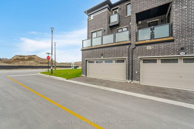 3370 Promenade Thunderbird, House attached with 4 bedrooms, 4 bathrooms and 1 parking in Pickering ON | Image 41
