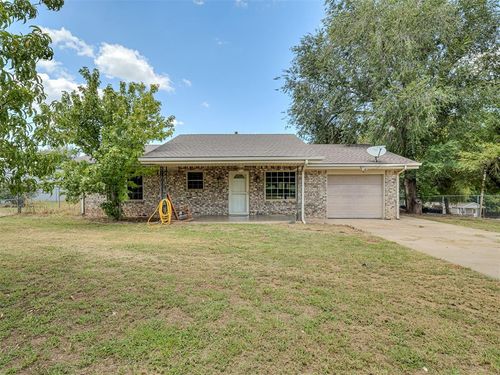 216 W Seward Rd, Guthrie, OK, 73044-7800 | Card Image