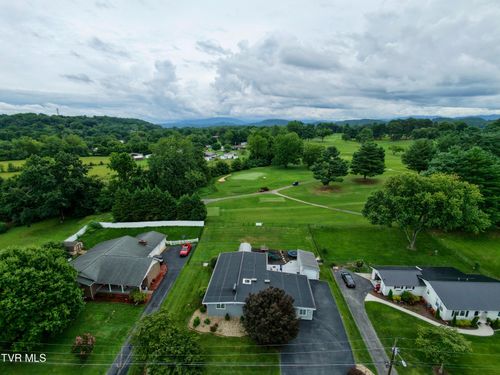 1704 Fairway Dr, Johnson City, TN, 37601-2204 | Card Image