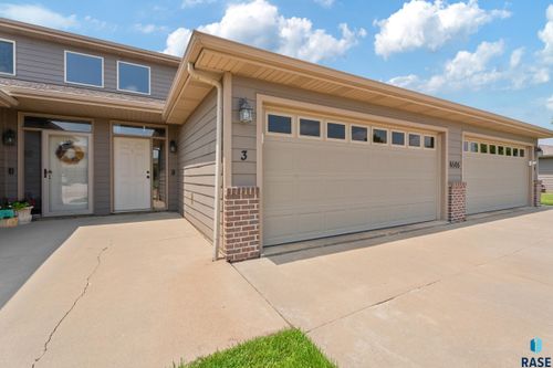 apt-3-6505 S Tomar Rd, Sioux Falls, SD, 57108-8439 | Card Image