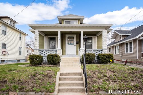 145 Dickinson Street Sw, Grand Rapids, MI, 49507 | Card Image