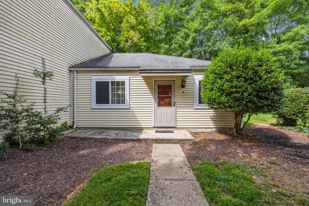 Stoney Point Ct, Germantown, MD 20876