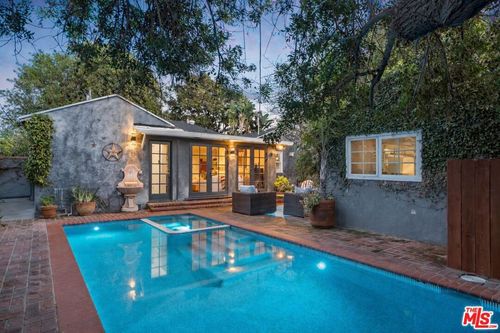 5401 Columbus Ave, Sherman Oaks, CA, 91411-3512 | Card Image