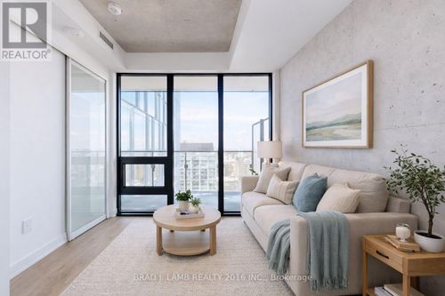2405-284 King St E, Toronto, ON, M5A0K3 | Card Image