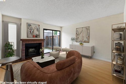 3874 Burton Cmn, Fremont, CA, 94536-6039 | Card Image