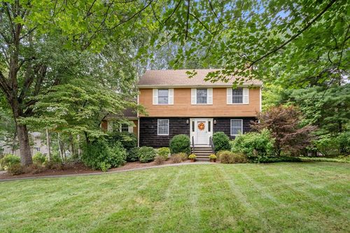 25 Marshall St, North Reading, MA, 01864-3013 | Card Image