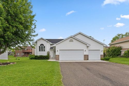 104 Bison Ct, Buffalo, MN, 55313-4338 | Card Image