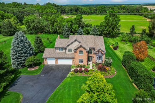 7400 Burning Tree Dr, McHenry, IL, 60050-7477 | Card Image