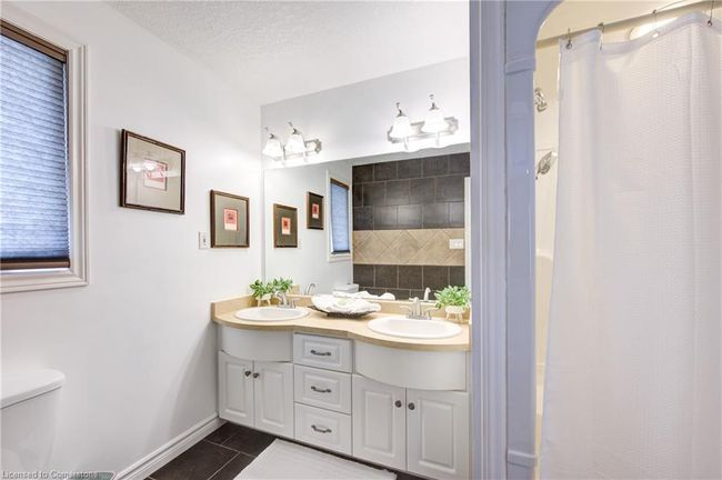 7 Burnside Dr, House other with 4 bedrooms, 3 bathrooms and 9 parking in Ayr ON | Image 12