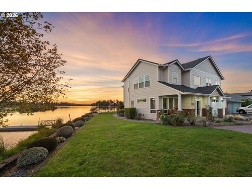 21795 Ne Lachenview Ln, Fairview, OR, 97024-8716 | Card Image