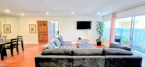 123-5700 Etiwanda Ave, Tarzana, CA, 91356 | Card Image