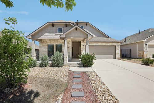 109 Serrano St, Georgetown, TX, 78628-2004 | Card Image