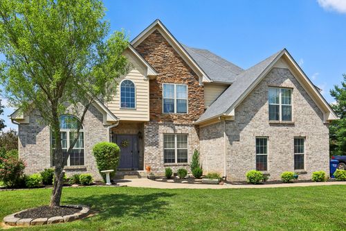 3699 Prestwicke Pl, Adams, TN, 37010-9186 | Card Image