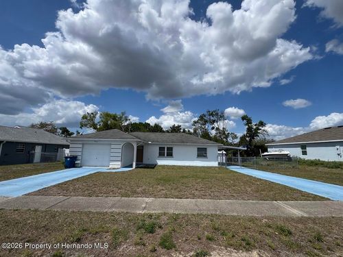 5317 Woodridge Ln, Spring Hill, FL, 34609-1552 | Card Image