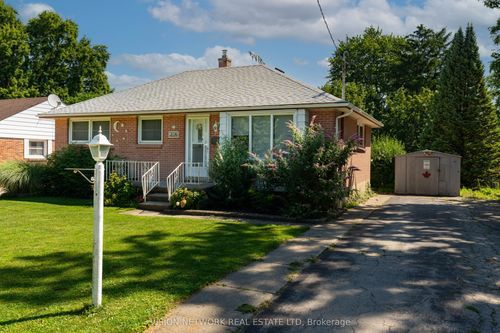 220 Trowbridge Ave, London, ON, N6J3M3 | Card Image