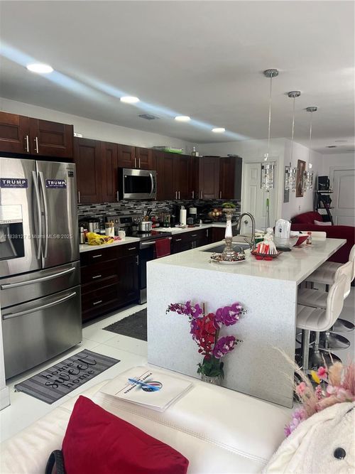 11925 Sw 6th St, Miami, FL, 33184-1621 | Card Image
