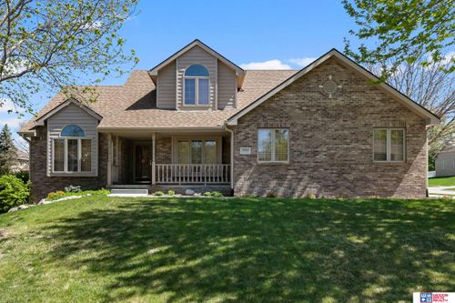 5940 Cross Creek Rd, Lincoln, NE, 68516-3781 | Card Image