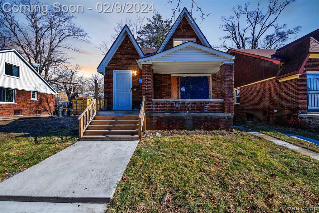 Tracey St, Detroit, MI 48227