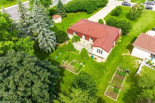 2 Hamilton Dr, Guelph, ON, N1E0N9 | Card Image