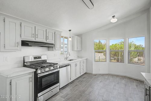 13701 E Blue Cactus Ln, Vail, AZ, 85641-9267 | Card Image