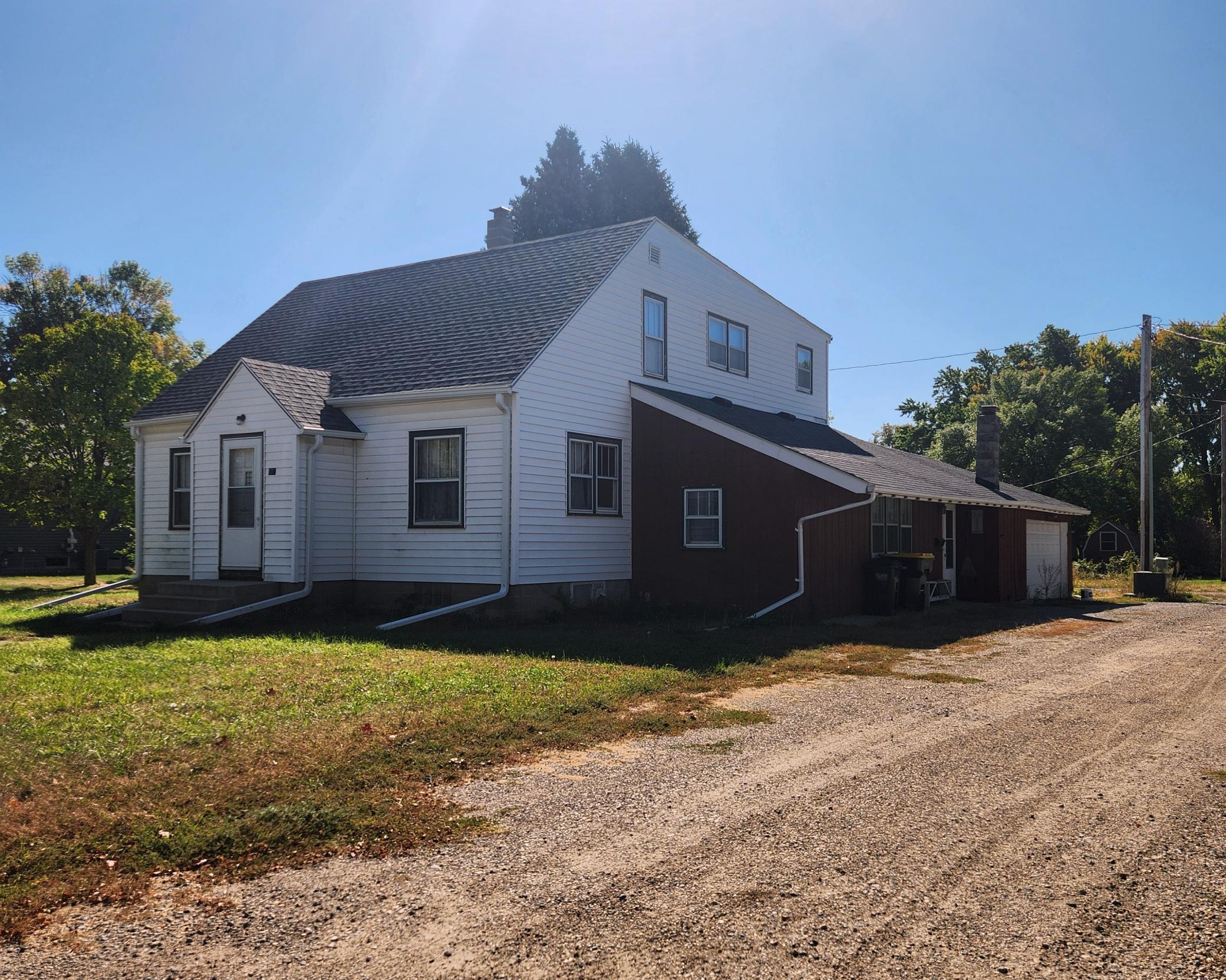 Fairview Ave, Olivia, MN 56277