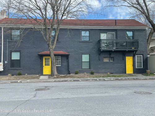 2-55 Livingston St, Saugerties, NY, 12477-1237 | Card Image