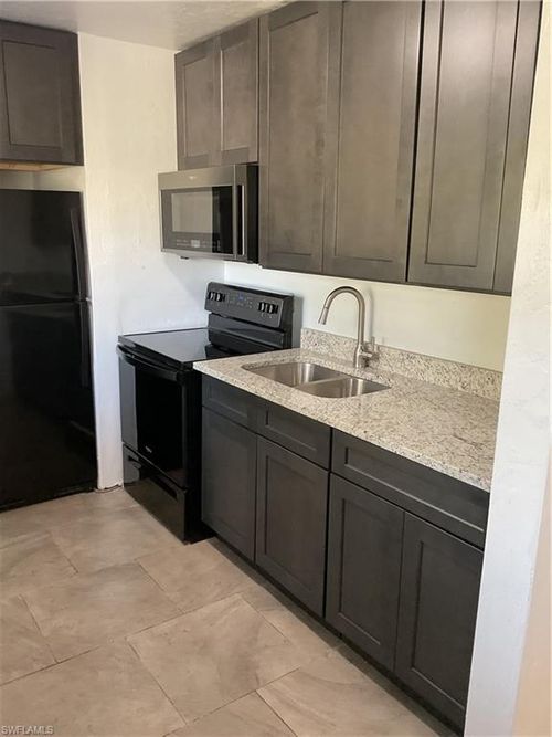 unit-101-8101 Country Rd, FORT MYERS, FL, 33919-7123 | Card Image