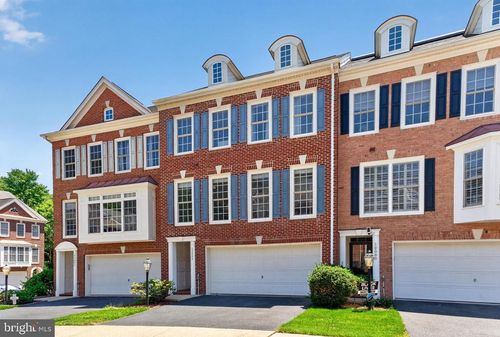 12003 Mill Rock Dr, FAIRFAX, VA, 22030-6179 | Card Image