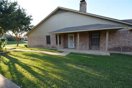1905 Teton Trl, Lewisville, TX, 75077-7557 | Card Image