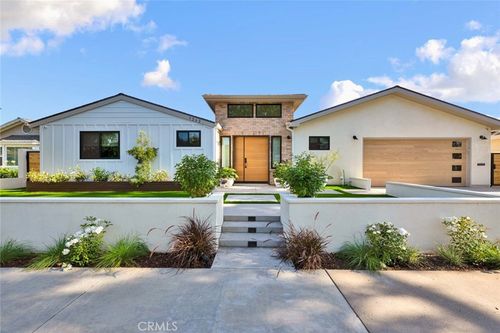 3262 Ruth Elaine Dr, Rossmoor, CA, 90720-3037 | Card Image