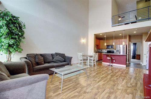 2360 S Wheeling Cir, Aurora, CO, 80014-2151 | Card Image