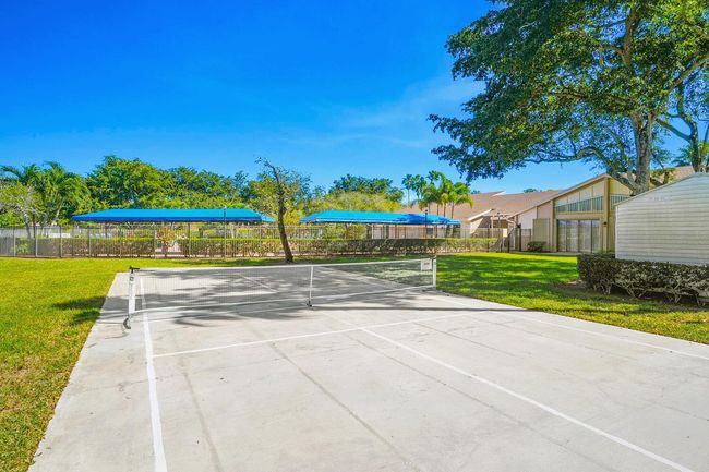 6125 Winding Brooke Way, House other with 2 bedrooms, 2 bathrooms and null parking in Delray Beach FL | Image 27