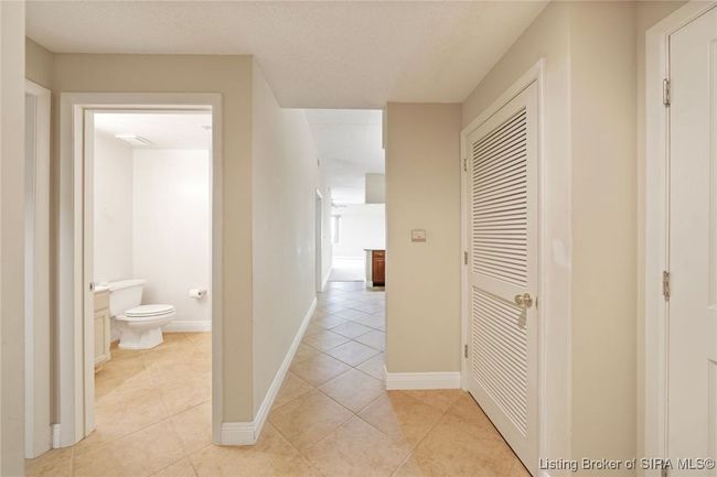 APT-908 - 1 Riverpointe Plz, Condo with 2 bedrooms, 2 bathrooms and null parking in Jeffersonville IN | Image 17