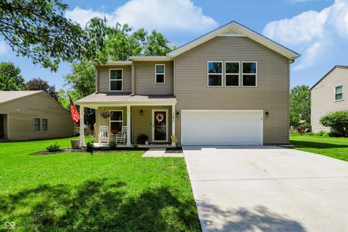 7696 Mistflower Ln, Noblesville, IN, 46062-6608 | Card Image