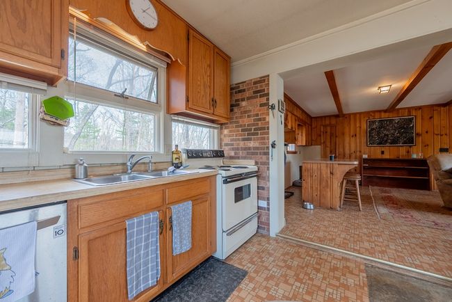 27 Glenn Pine Ln, House other with 3 bedrooms, 3 bathrooms and null parking in Fancy Gap VA | Image 15