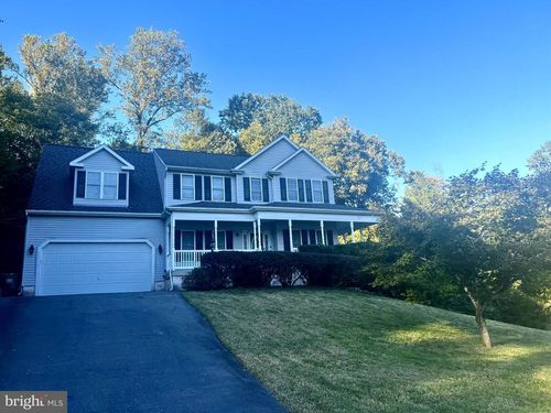 6122 W Melody Ct, FREDERICKSBURG, VA, 22407-8387 | Card Image