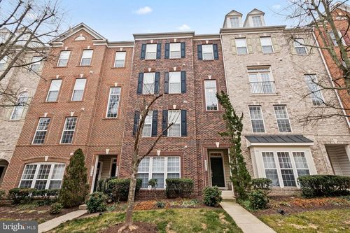 2218 Margraf Cir, WOODBRIDGE, VA, 22191-4071 | Card Image