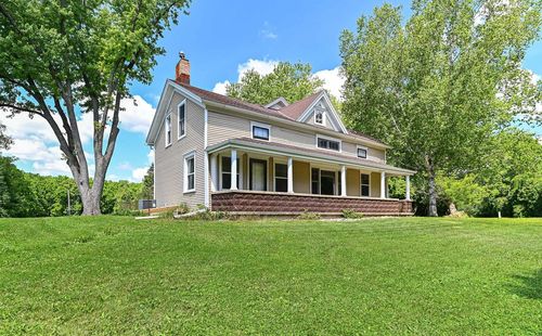 5824 Marsh Road, Waterford, WI, 53185 | Card Image